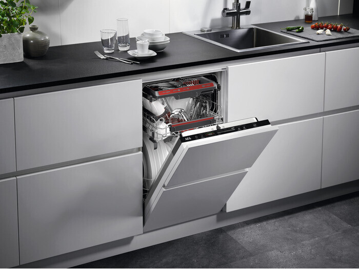 картинка Посудомоечная машина Aeg FSE72517P 