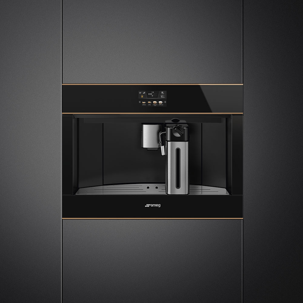 картинка Кофемашина Smeg CMS4604NRRU  картинка Кофемашина Smeg CMS4604NRRU
