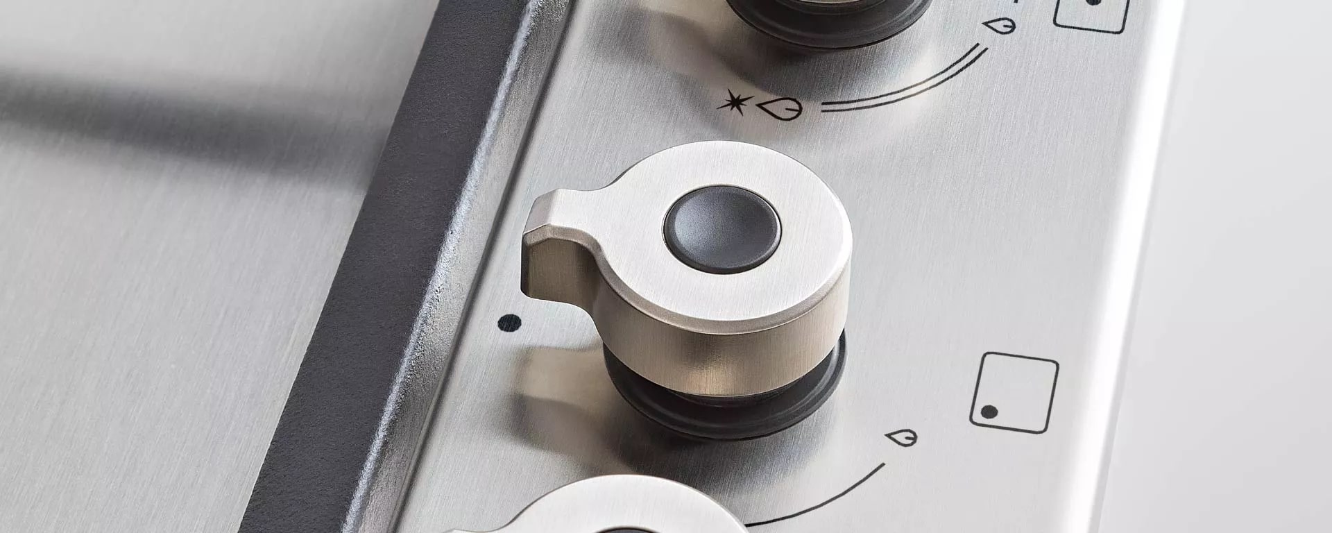 картинка Газовая варочная панель Bertazzoni P755CPROX нержавеющая сталь 