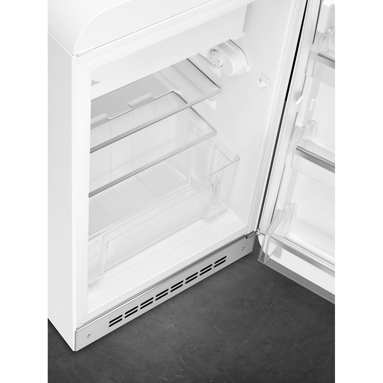 картинка Отдельностоящий холодильник Smeg FAB10RWH6  картинка Отдельностоящий холодильник Smeg FAB10RWH6