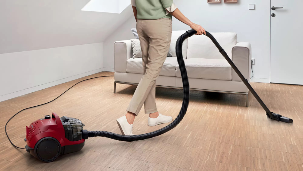 картинка Пылесос Bosch BGS21WX200 красный  картинка Пылесос Bosch BGS21WX200 красный