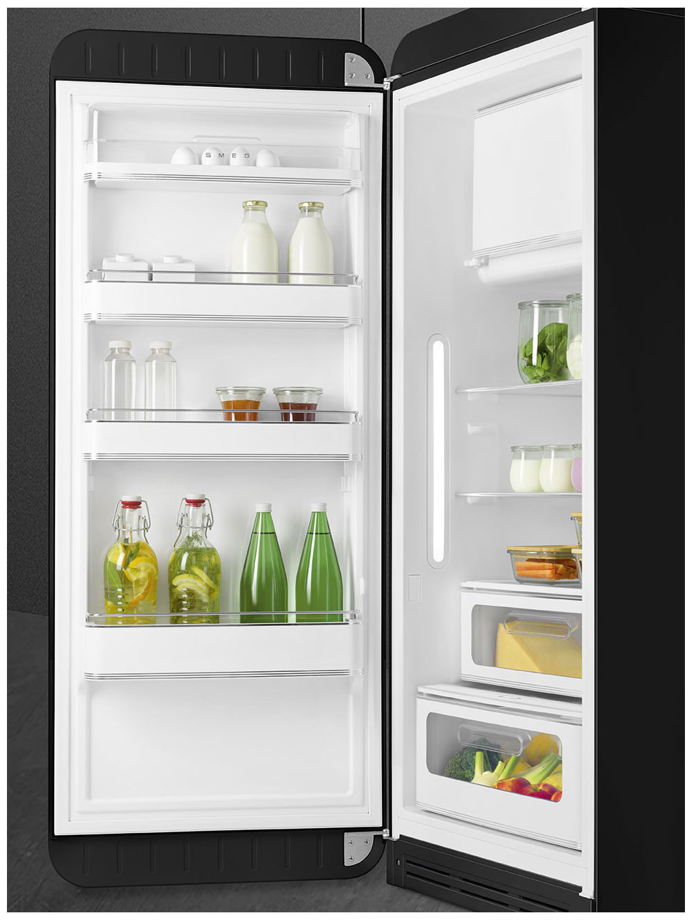картинка Отдельностоящий холодильник Smeg FAB28LBL5 