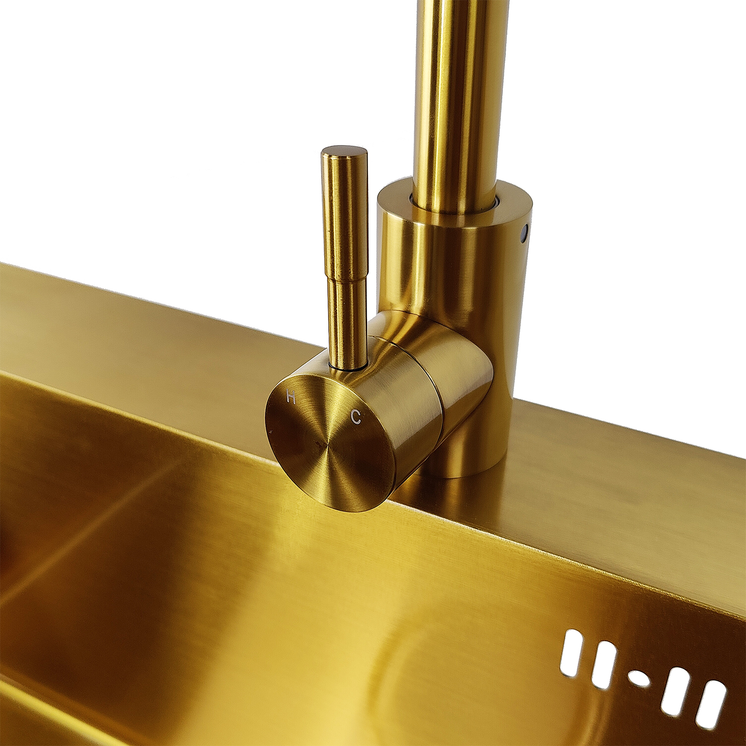 картинка Комплект Emar PVD GOLDEN (мойка, смеситель, дозатор)   картинка Комплект Emar PVD GOLDEN (мойка, смеситель, дозатор)