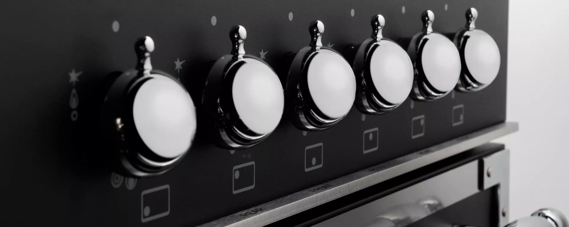 картинка Комбинированная кухонная плита Bertazzoni HER126G2ENET чёрная  картинка Комбинированная кухонная плита Bertazzoni HER126G2ENET чёрная