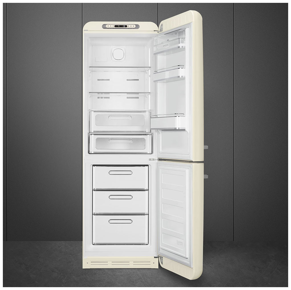 картинка Отдельностоящий холодильник Smeg FAB32RCR5  картинка Отдельностоящий холодильник Smeg FAB32RCR5