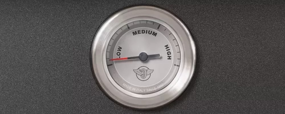 картинка Комбинированная кухонная плита Bertazzoni HER106L2ENET чёрная  картинка Комбинированная кухонная плита Bertazzoni HER106L2ENET чёрная