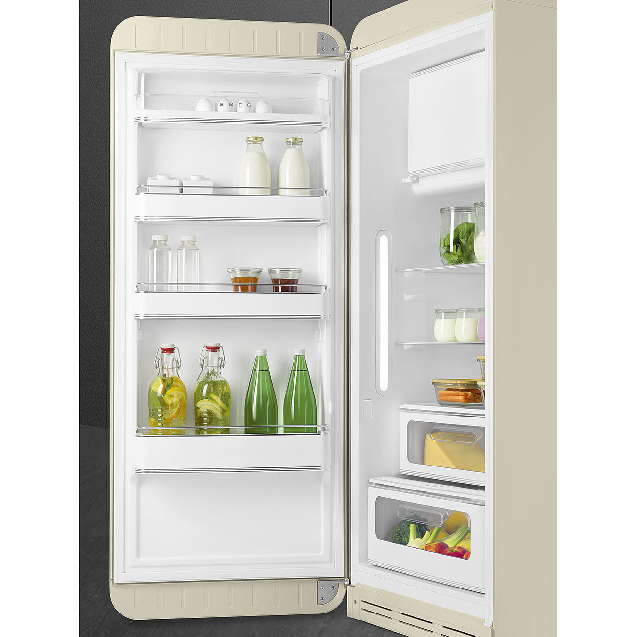 картинка Отдельностоящий холодильник Smeg FAB28LCR5 
