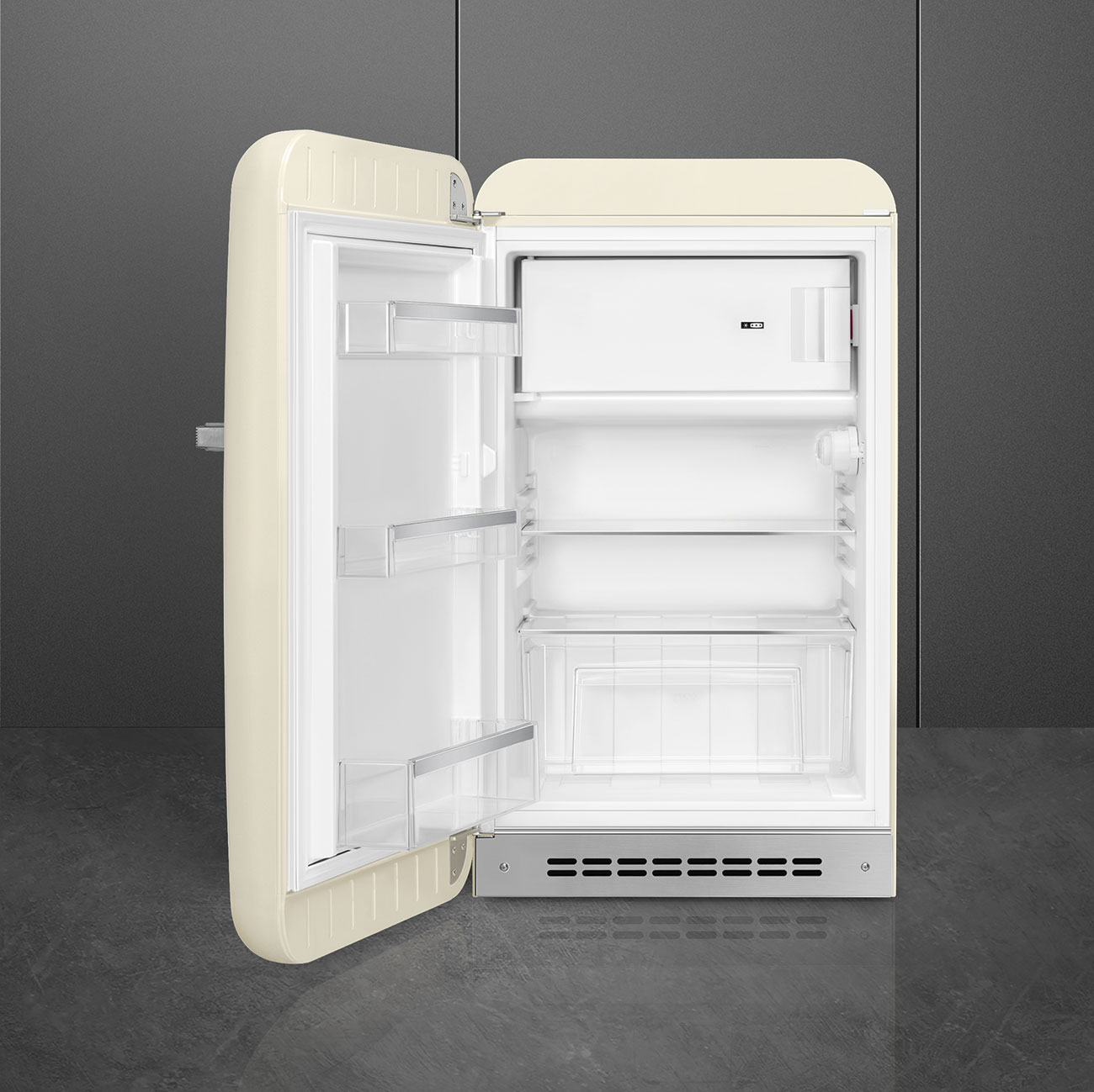 картинка Отдельностоящий холодильник Smeg FAB10LCR6  картинка Отдельностоящий холодильник Smeg FAB10LCR6