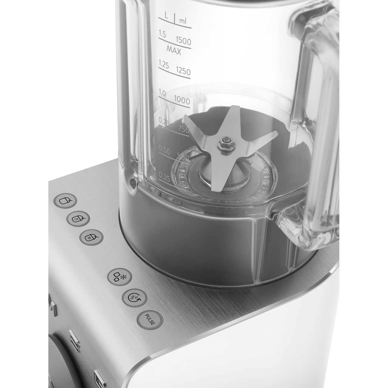 картинка Блендер Smeg BLC01WHMEU  картинка Блендер Smeg BLC01WHMEU