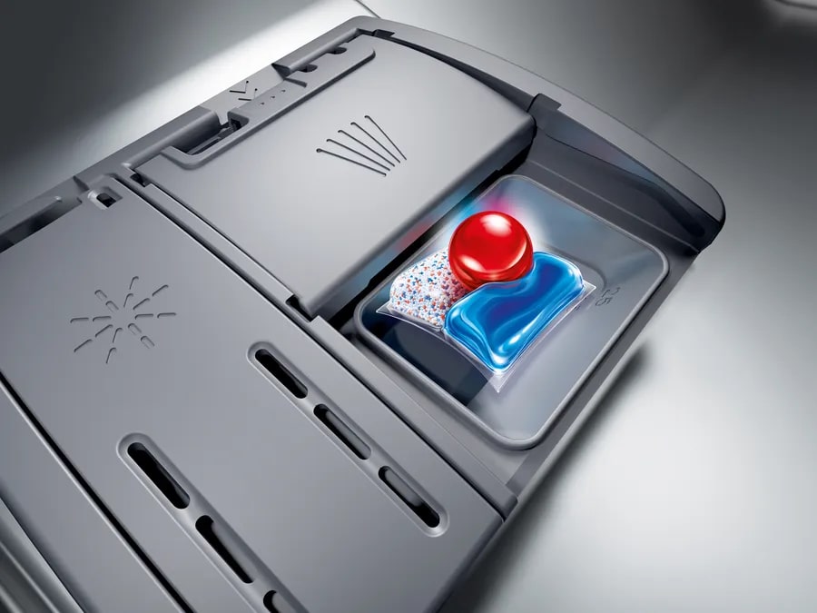 картинка Посудомоечная машина Bosch SMD8TCX04E 