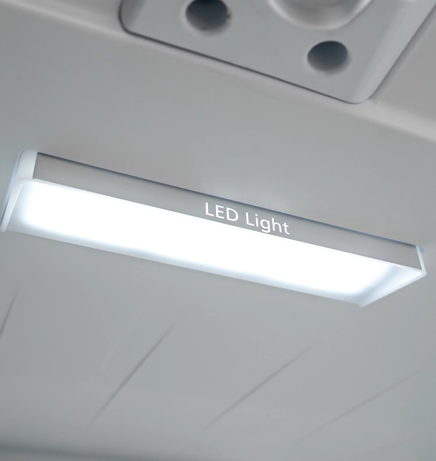 картинка Отдельностоящий холодильник Lex LCD 450 серый глянцевый 