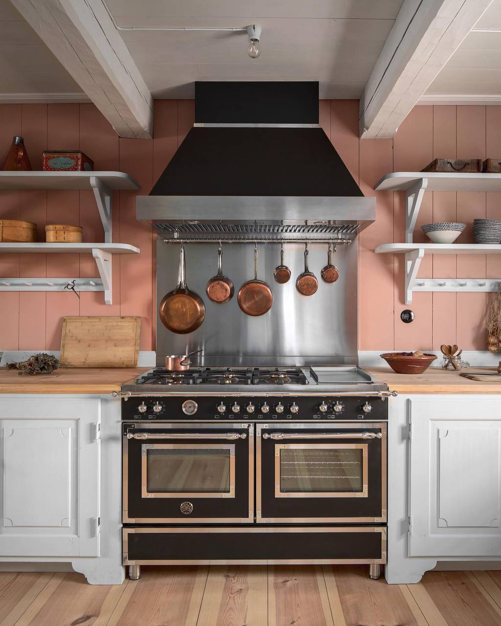 картинка Комбинированная кухонная плита Bertazzoni HER126G2ENET чёрная  картинка Комбинированная кухонная плита Bertazzoni HER126G2ENET чёрная