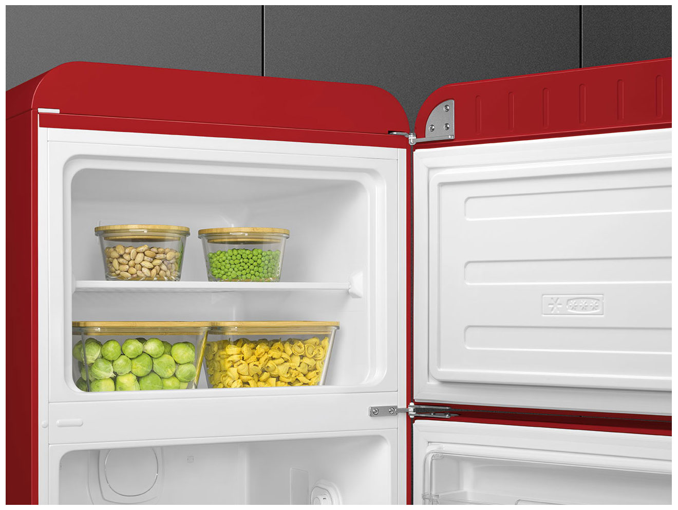 картинка Отдельностоящий холодильник Smeg FAB30RRD5 