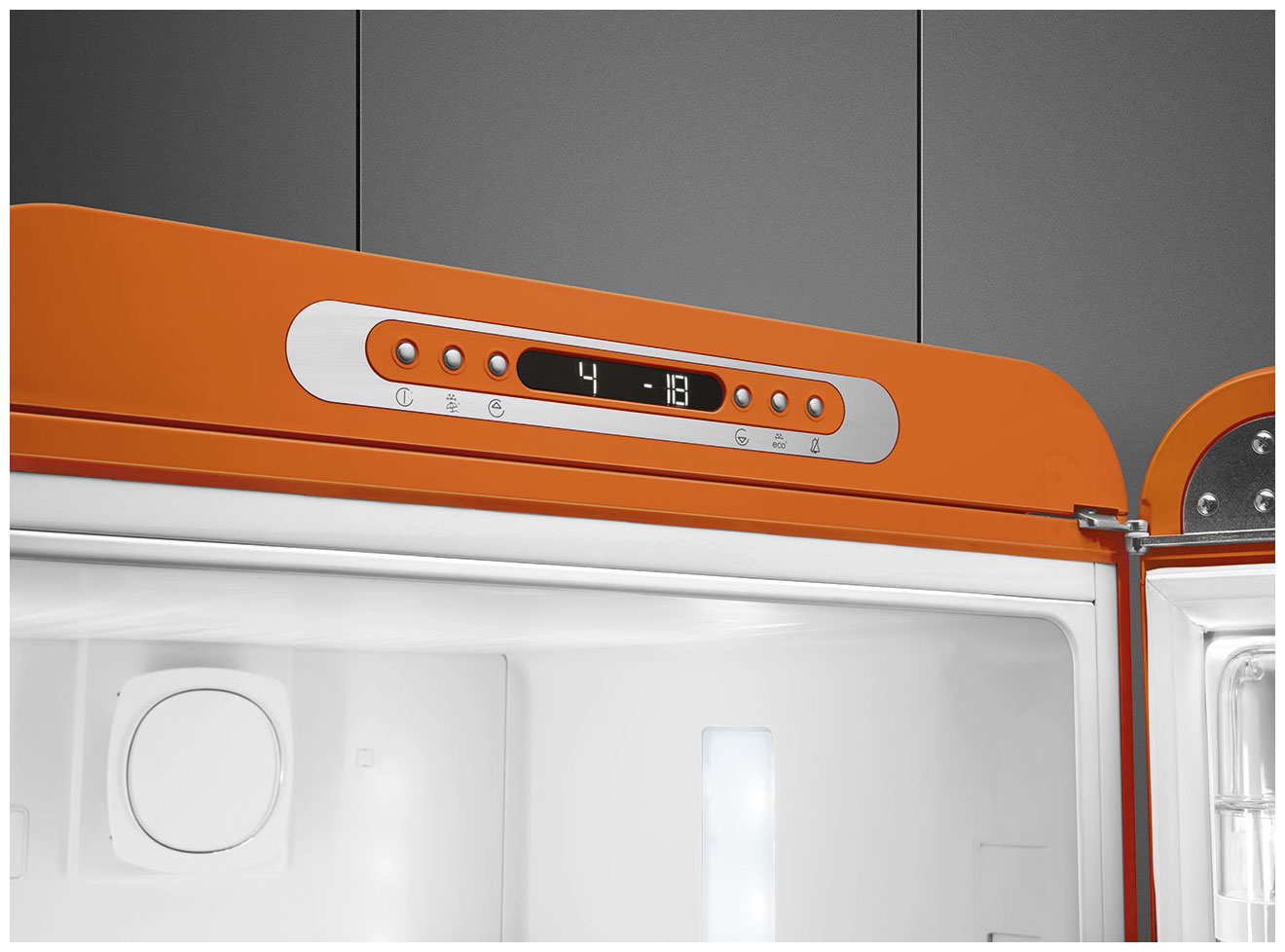 картинка Отдельностоящий холодильник Smeg FAB32ROR5  картинка Отдельностоящий холодильник Smeg FAB32ROR5