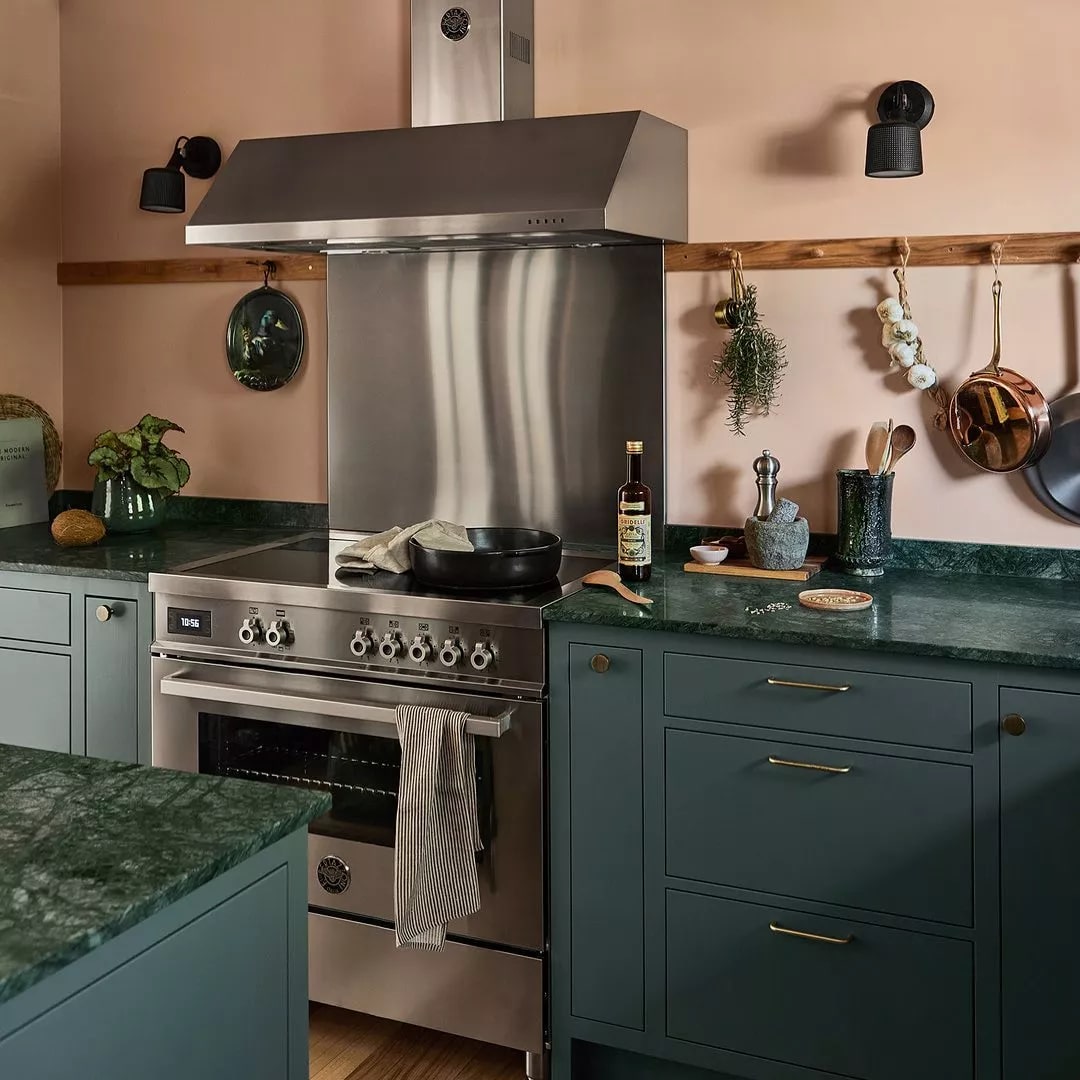 картинка Комбинированная кухонная плита Bertazzoni PRO95I1EXT нержавеющая сталь  картинка Комбинированная кухонная плита Bertazzoni PRO95I1EXT нержавеющая сталь