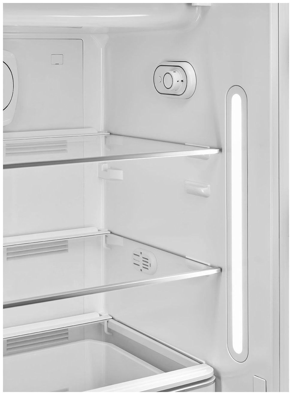 картинка Отдельностоящий холодильник Smeg FAB28RDEG5  картинка Отдельностоящий холодильник Smeg FAB28RDEG5