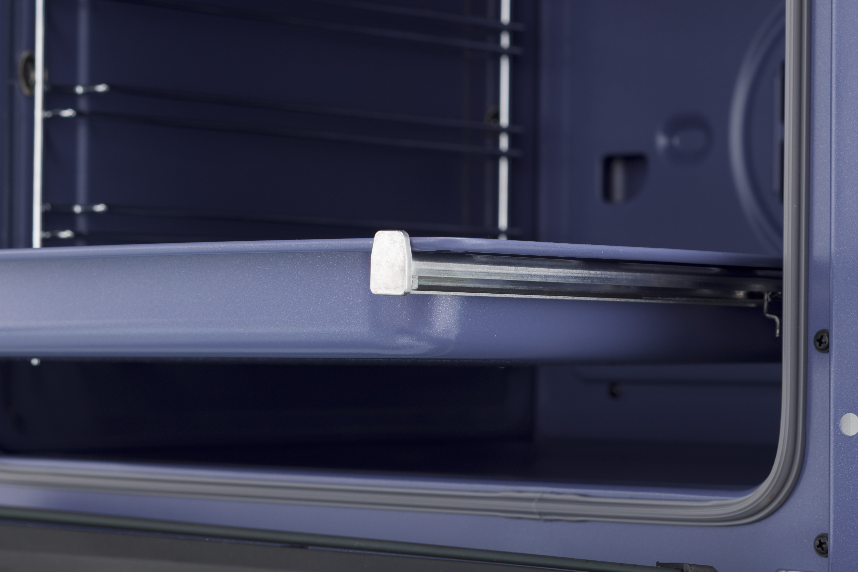 картинка Электрический духовой шкаф Vard VON444X черный 