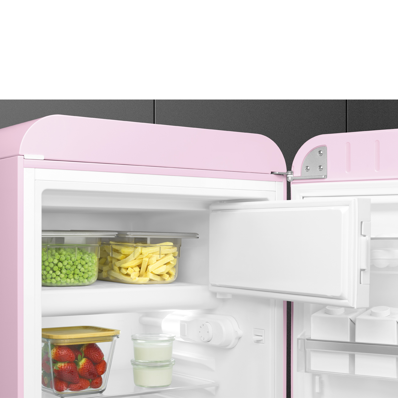 картинка Отдельностоящий холодильник Smeg FAB10RPK6  картинка Отдельностоящий холодильник Smeg FAB10RPK6