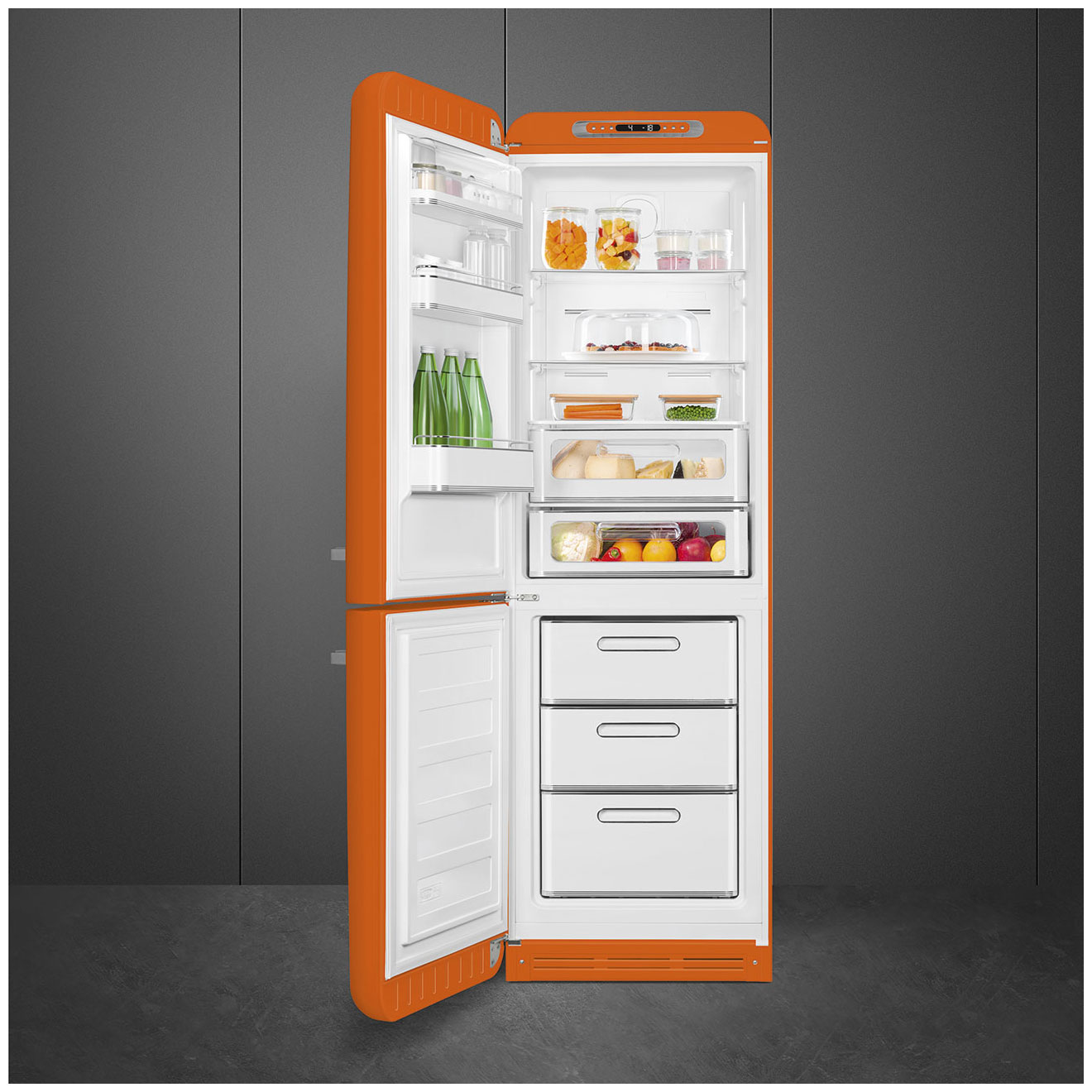 картинка Отдельностоящий холодильник Smeg FAB32LOR5  картинка Отдельностоящий холодильник Smeg FAB32LOR5