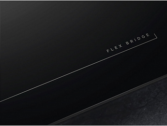 картинка Индукционная варочная панель Aeg TO74IB00IB 