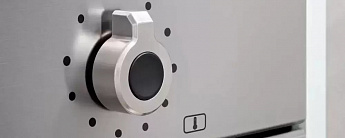 картинка Электрический духовой шкаф Bertazzoni F6011PROELX нержавеющая сталь 