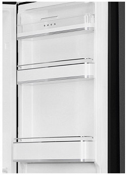 картинка Отдельностоящий холодильник Smeg FAB32RBL5  картинка Отдельностоящий холодильник Smeg FAB32RBL5