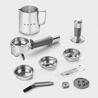 картинка Кофемашина Smeg EGF03PBEU 
