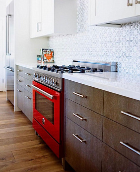 картинка Комбинированная кухонная плита Bertazzoni PRO96L1EROT красная  картинка Комбинированная кухонная плита Bertazzoni PRO96L1EROT красная