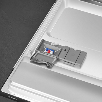 картинка Посудомоечная машина Smeg STL262D  картинка Посудомоечная машина Smeg STL262D