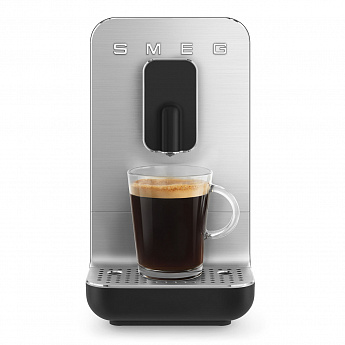 картинка Кофемашина Smeg BCC11BLMEU  картинка Кофемашина Smeg BCC11BLMEU
