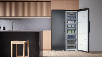 картинка Полувстраиваемая морозильная камера Asko RFF586KNCB1 черная 