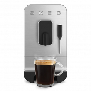 картинка Кофемашина Smeg BCC12BLMEU  картинка Кофемашина Smeg BCC12BLMEU