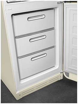 картинка Отдельностоящий холодильник Smeg FAB32RCR5  картинка Отдельностоящий холодильник Smeg FAB32RCR5